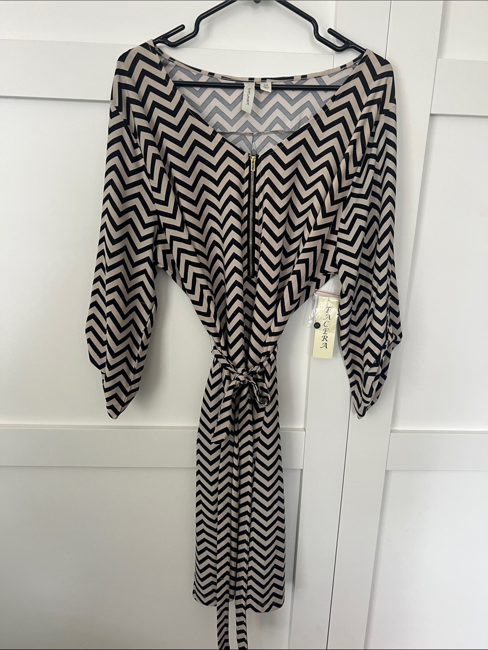 Black & Cream Chevron Zip-Front Tie-Waist Dress